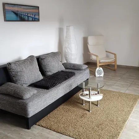 In Mit Garten, Grill Und Terrasse Apartment